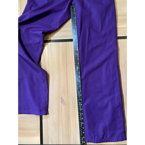 Under Armour Jogger Pants - Picture 4 of 5